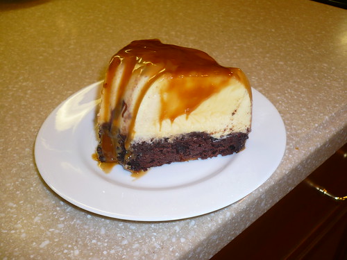 Cách làm bánh flan chocolate caramen nhiều người yêu thích
