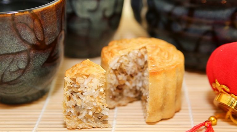 Bánh trung thu nhân dừa tuyệt ngon dành cho người sành ăn