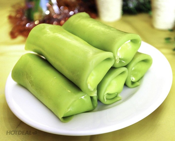 Bánh cuốn lá dứa ngọt thanh lạ miệng cho ngày se lạnh