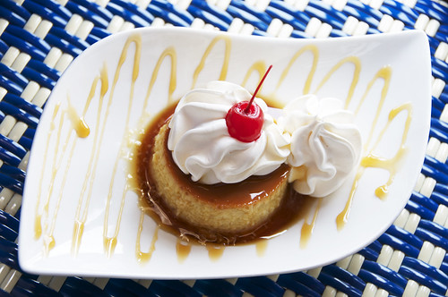 Chia sẻ cách làm bánh flan sữa kem tươi tại nhà dễ dàng