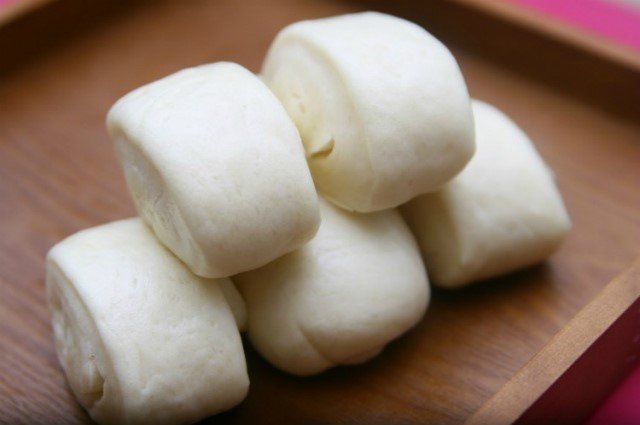 Tuyệt chiêu làm bánh bao không nhân chuẩn nhà hàng