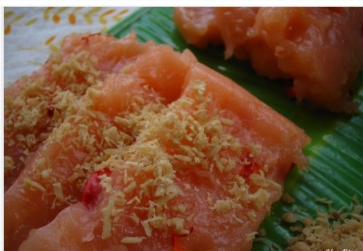 Cách làm bánh đúc gấc vừa ngon vừa lạ cho đầu tháng may mắn