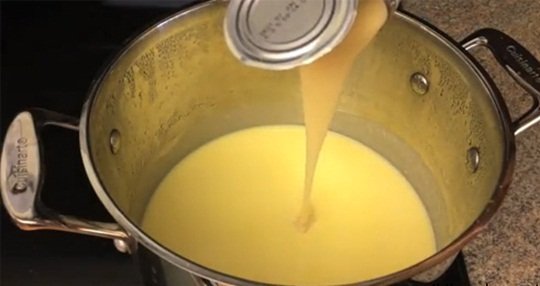 Công thức làm bánh flan thanh long ngon lạ miệng