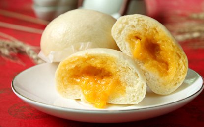 Bật mí công thức làm bánh bao kim sa ngon bá cháy