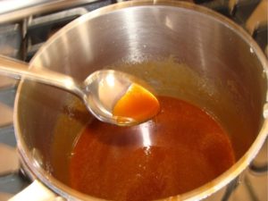 Bật mí bí quyết thắng caramel trong làm bánh flan