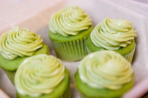 Cách làm bánh cupcake trà xanh không cần dùng lò nướng