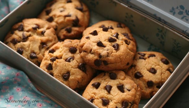 Bạn đã biết cách làm bánh quy "quốc dân" chocolate chip chưa?