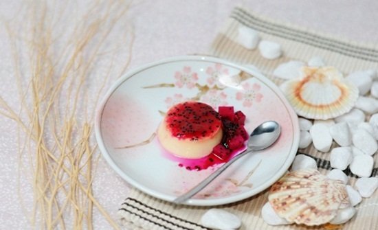 Công thức làm bánh flan thanh long ngon lạ miệng