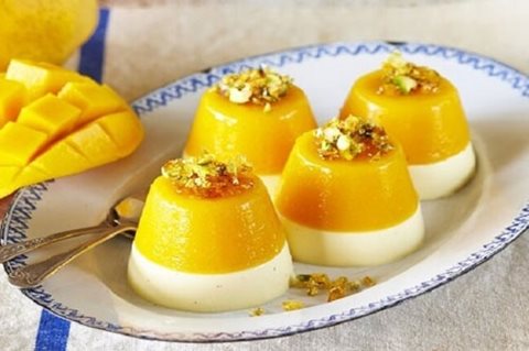 Giải nhiệt ngày nóng, bồi bổ cơ thể cho gia đình với bánh kem flan