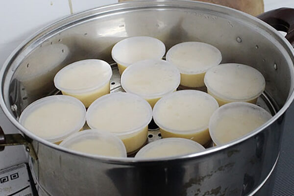 Kinh nghiệm hấp bánh flan vừa đủ, khống quá chín, cũng không sống