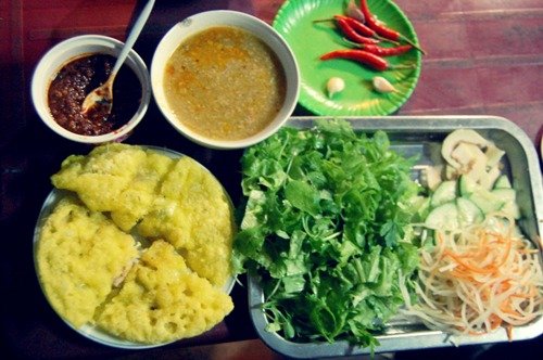 Bí quyết cho món bánh xèo Huế thêm đặc sắc