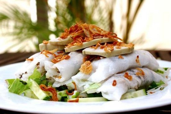 Tự làm bánh cuốn bằng bột tự pha không khó như bạn nghĩ