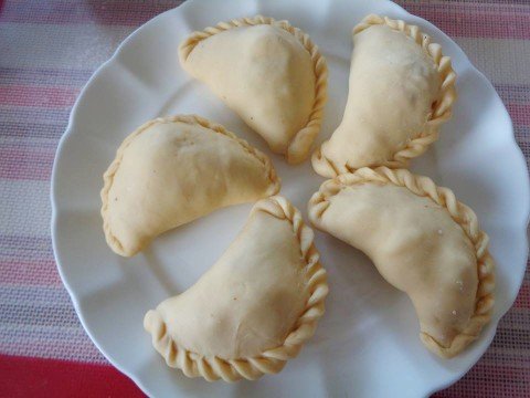 Thì ra làm vỏ bánh gối không khó như bạn vẫn nghĩ...