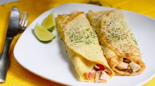 Quen mà lạ món ăn crepe phô mai thịt xông khói cực cuốn