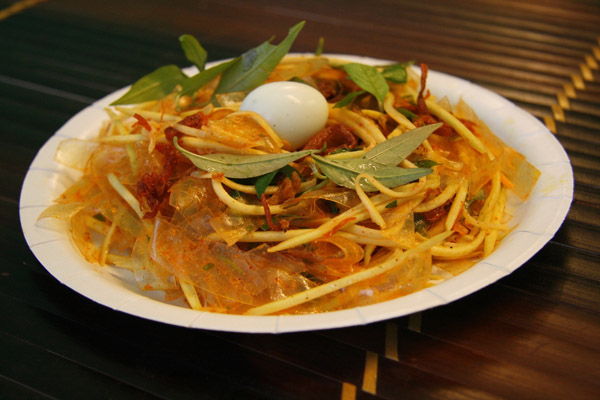 Hướng Dẫn Cách Làm Bánh Tráng Trộn Đơn Giản Mà Ngon Tuyệt