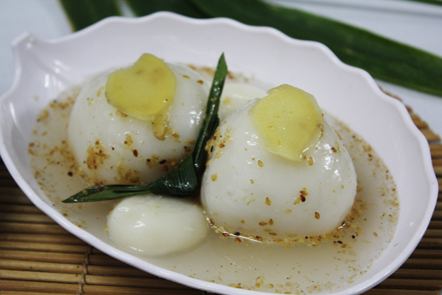 Chia sẻ cách làm bánh trôi nhân hoa quả ngon mê ly