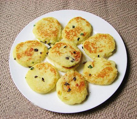Ngon độc lạ với công thức món bánh khoai Hàn Quốc